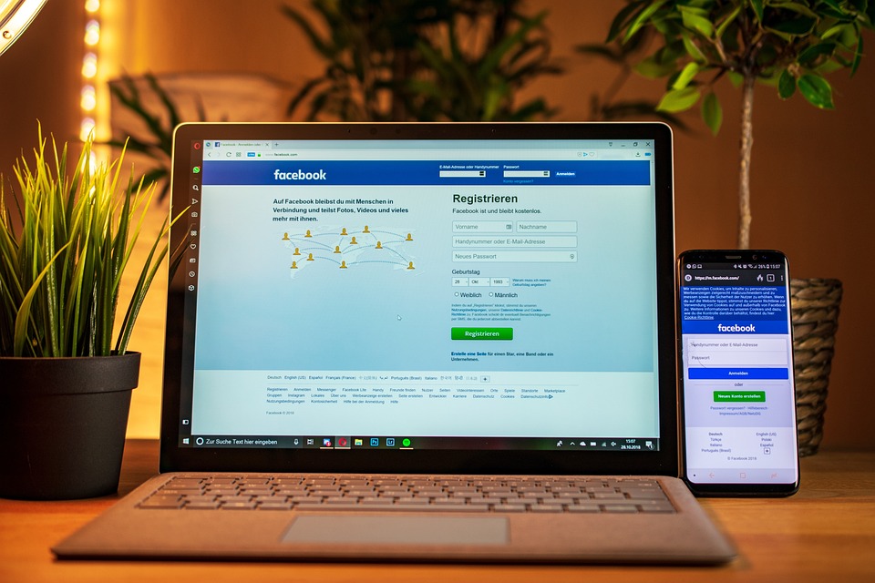 ¿Cómo poner control parental en Facebook?